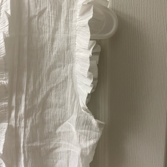 express sheer button down - Picture 3 of 4